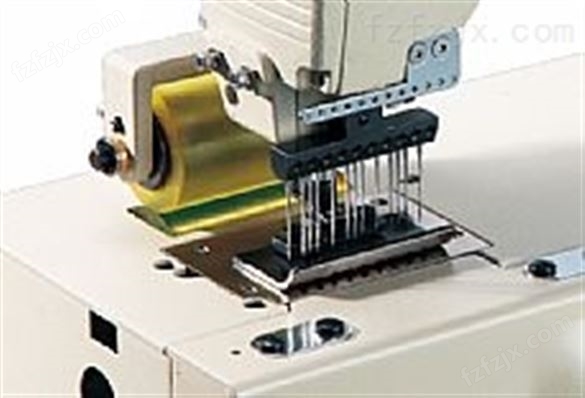 十三针平台型勾针纵向双重环缝链式缝纫机
